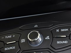 2013款 2.0T 自动 四驱精英型 5座