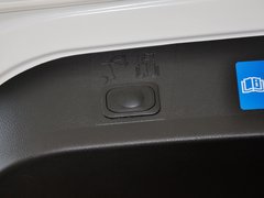 2013款 2.0T 自动 四驱精英型 5座