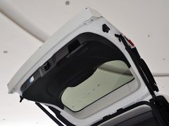 2013款 2.0T 自动 四驱精英型 5座