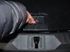 2013款 1.6T 自动 四驱精英型 5座