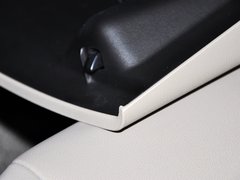 2013款 1.6T 自动 四驱精英型 5座