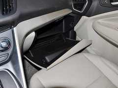 2013款 1.6T 自动 四驱精英型 5座