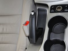 2013款 1.6T 自动 四驱精英型 5座
