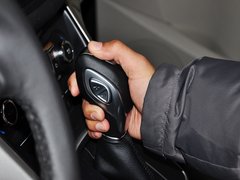2013款 1.6T 自动 四驱精英型 5座