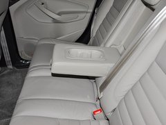 2013款 1.6T 自动 四驱精英型 5座