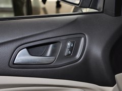 2013款 1.6T 自动 四驱精英型 5座