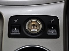 2013款 1.6T 自动 四驱精英型 5座