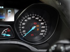 2013款 1.6T 自动 四驱精英型 5座