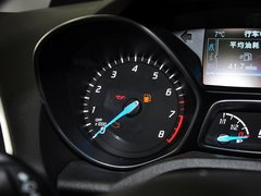 2013款 1.6T 自动 四驱精英型 5座