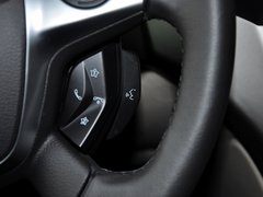 2013款 1.6T 自动 四驱精英型 5座