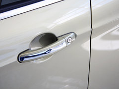 2013款 1.6T 自动 四驱精英型 5座