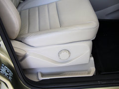 2013款 1.6T 自动 四驱精英型 5座