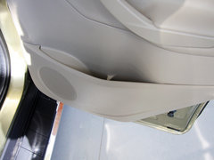 2013款 1.6T 自动 四驱精英型 5座