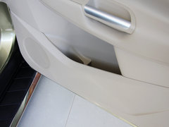 2013款 1.6T 自动 四驱精英型 5座