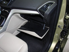 2013款 1.6T 自动 四驱精英型 5座