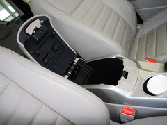 2013款 1.6T 自动 四驱精英型 5座