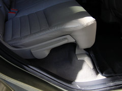 2013款 1.6T 自动 四驱精英型 5座