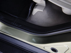 2013款 1.6T 自动 四驱精英型 5座