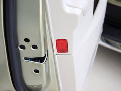 2013款 1.6T 自动 四驱精英型 5座