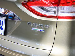 2013款 1.6T 自动 四驱精英型 5座