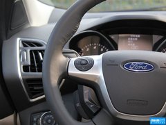 2013款 1.6T 自动 四驱精英型 5座