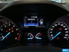 2013款 1.6T 自动 四驱精英型 5座