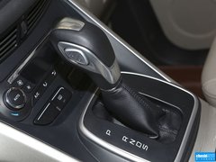 2013款 1.6T 自动 四驱精英型 5座