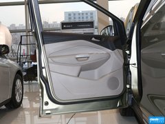 2013款 1.6T 自动 四驱精英型 5座