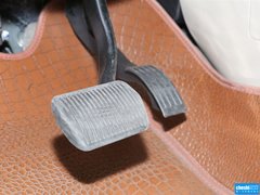 2013款 1.6T 自动 四驱精英型 5座