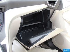 2013款 1.6T 自动 四驱精英型 5座
