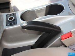 2013款 1.6T 自动 四驱精英型 5座