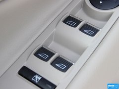 2013款 1.6T 自动 四驱精英型 5座