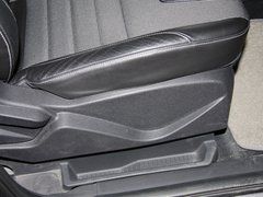 2013款 1.6T 自动 两驱风尚型 5座