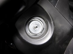 2013款 1.6T 自动 两驱风尚型 5座