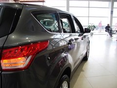 2013款 1.6T 自动 两驱风尚型 5座