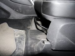 2013款 1.6T 自动 两驱风尚型 5座