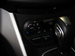 2013款 1.6T 自动 两驱风尚型 5座