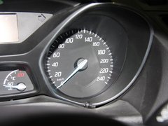 2013款 1.6T 自动 两驱风尚型 5座