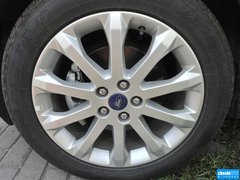2013款 1.6T 自动 两驱风尚型 5座