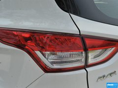 2013款 1.6T 自动 两驱风尚型 5座