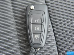 2013款 1.6T 自动 两驱风尚型 5座