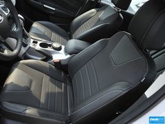 2013款 1.6T 自动 两驱风尚型 5座