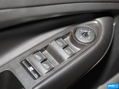 2013款 1.6T 自动 两驱风尚型 5座