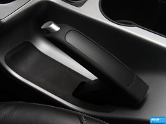 2013款 1.6T 自动 两驱风尚型 5座