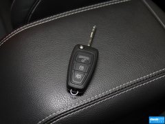 2013款 1.6T 自动 两驱风尚型 5座