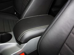 2013款 1.6T 自动 两驱舒适型 5座