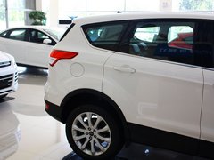 2013款 1.6T 自动 两驱舒适型 5座