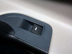 2013款 2.0L 手动 精英型