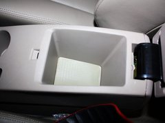 2013款 2.0L 手动 精英型