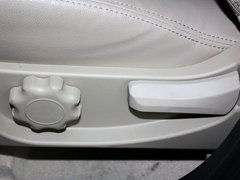 2013款 2.0L 手动 精英型